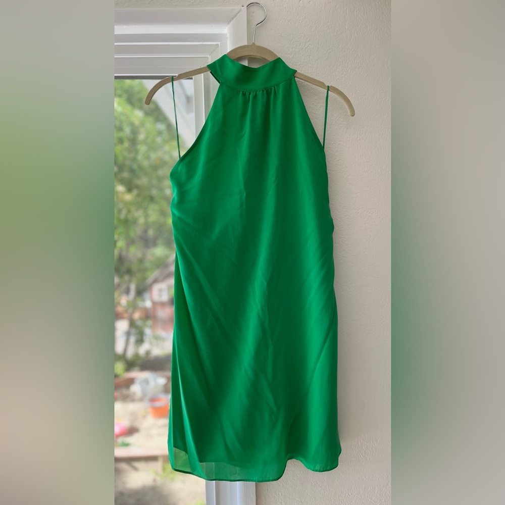 Alice + Olivia green short party dress